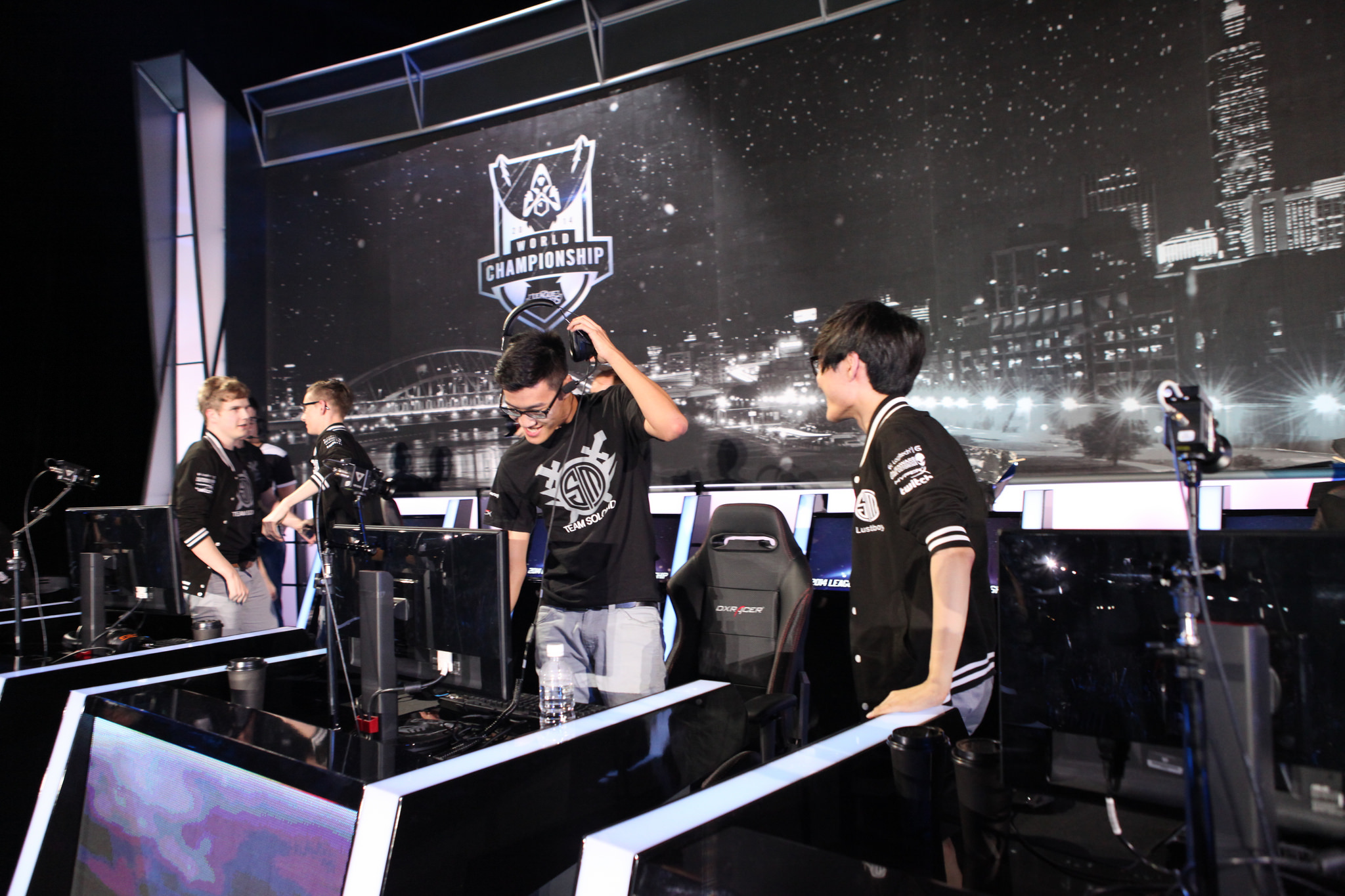 瑞士轮制提升电竞比赛竞技公平性，强队晋级与观赛体验双赢